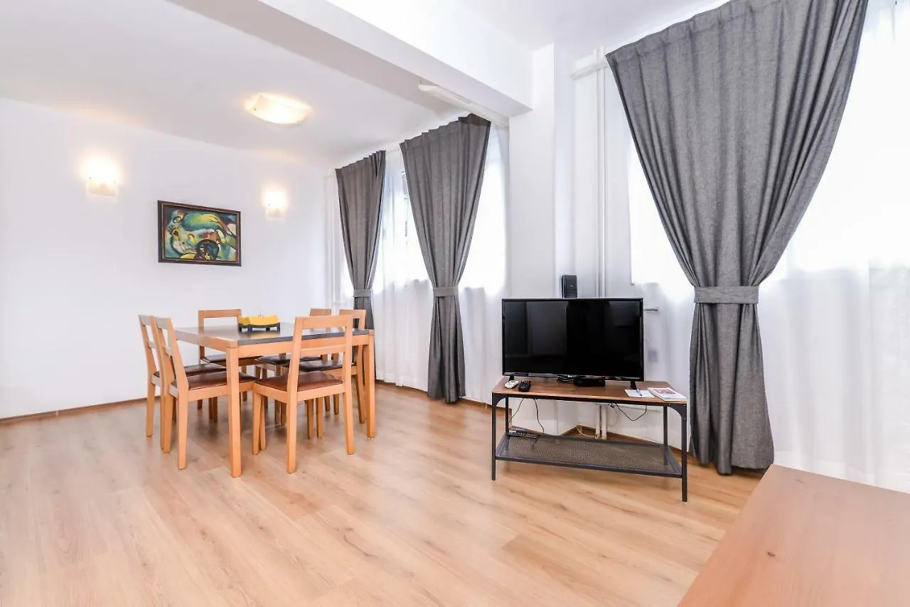 Eleganto - Two Bedroom, Top Central, Stylish Apartment Sofia
