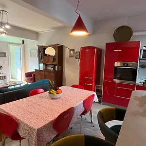 Appartamento Place With 2 Bedrooms In, Sofia